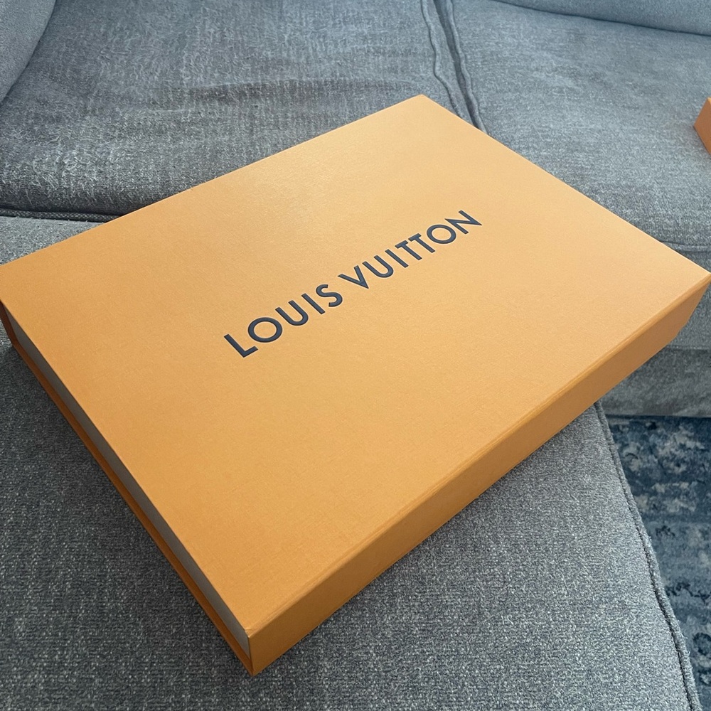 AUTHENTIC BRAND NEW Louis Vuitton Neverful MM and pouch - Picture 3 of 16